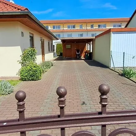 Holiday home Naehe Kulkwitzer *