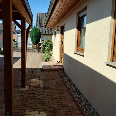Naehe Kulkwitzer *